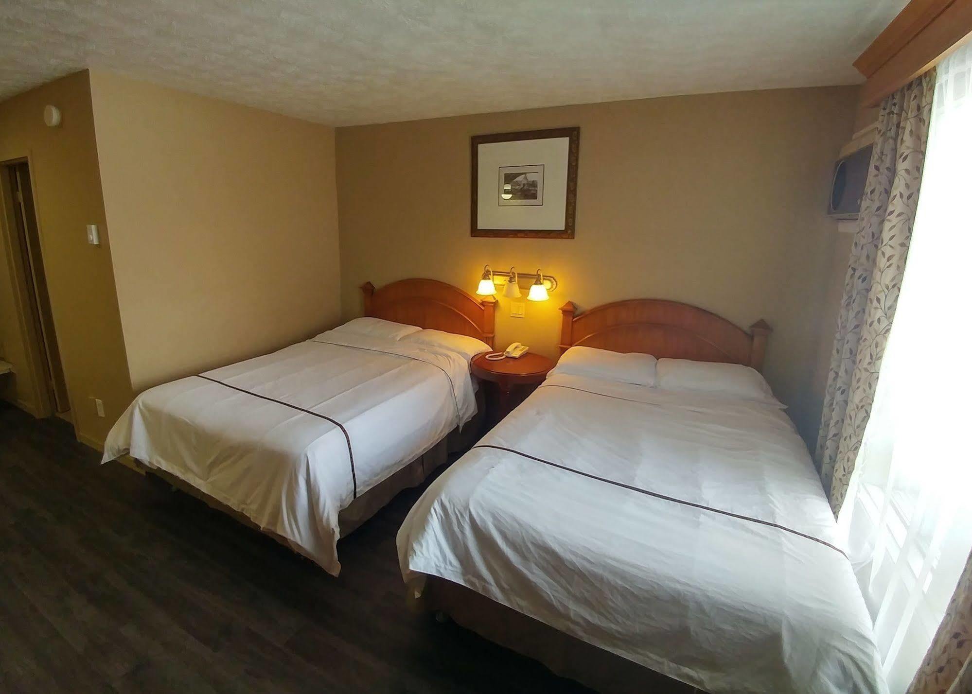 Motel Hotel Motel Granby 2*
